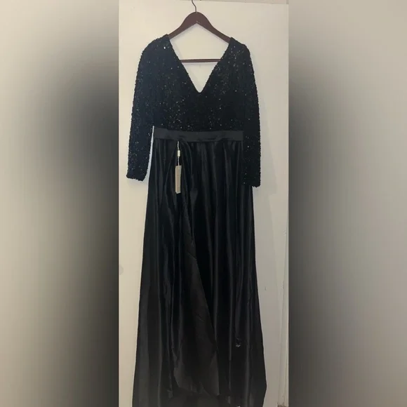 CV Neck Long Sleeve Prom Dress Slit Sequin Satin Formal Evening Gown - Picture 8 of 13